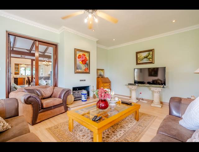 4 BEDROOM HOUSE SOLD IN GLENMORE